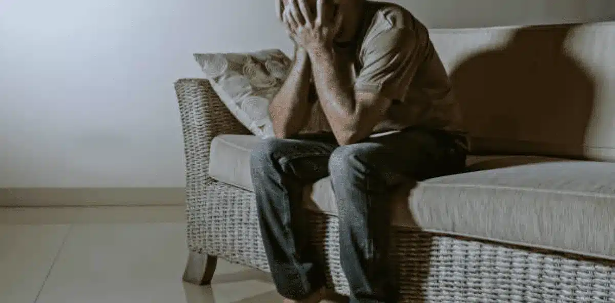 Sinais de Dependência Química - Como Identificar e Quando Buscar Ajuda